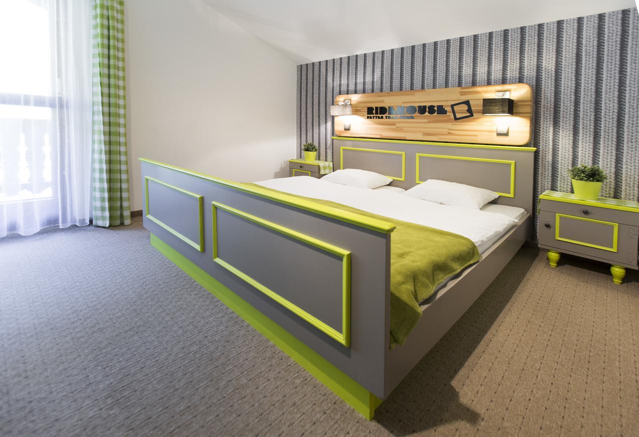 Ridehouse Bed & Breakfast Schladming Dış mekan fotoğraf